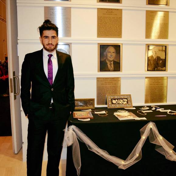 Meet your Posher, Alborz - Picture 1 of 1